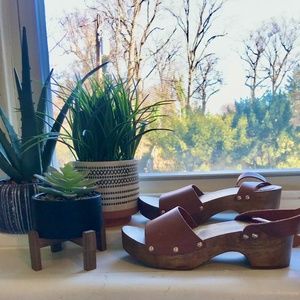 Lulus cognac and wood platform sandals